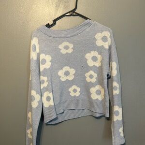 Women’s flower sweater